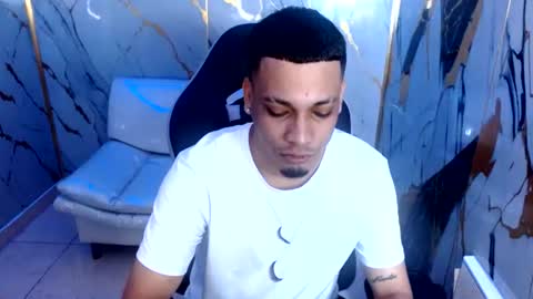 Snapshot of cam_xman chatting on 06.22.26 cam_xman online show from 06.22.26