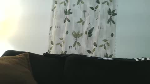 Chillaxin lets talk  online show from 01.21.25