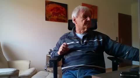 camcologne online show from 02.25.26