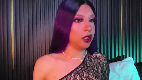 Snapshot of cameron_blake_ chatting on 02.14.25 CAMERON online show from 02.14.25