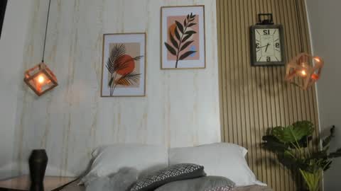 Cameron  online show from 01.20.25