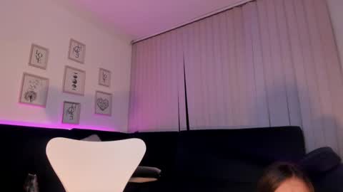 Camila cruz online show from 01.08.25