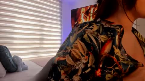 camila   online show from 01.31.25