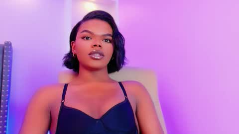 camiestrada online show from 09.16.25