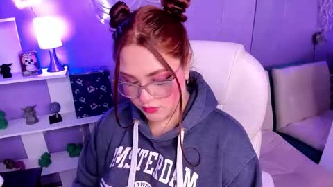 Camila Osorio online show from 12.18.25