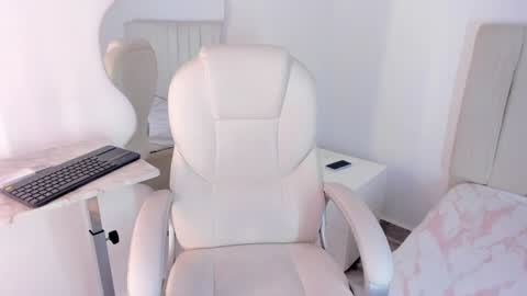 Cami online show from 02.01.25