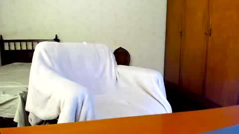 Cami online show from 02.04.25