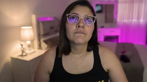 Camila buitrago online show from 12.22.24