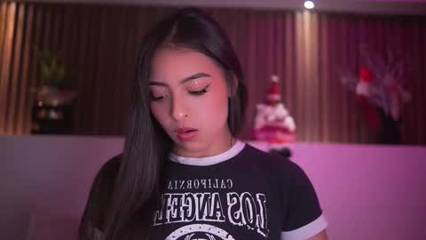 Camila online show from 12.18.25