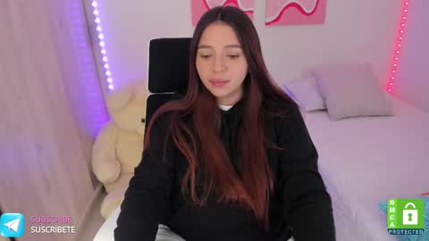  C A M I  online show from 02.13.25