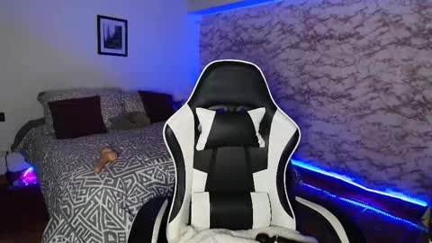 Snapshot of camila_iroose chatting on 03.06.26 Camila Roose online show from 03.06.26