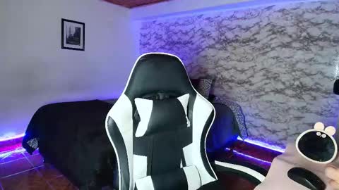 Snapshot of camila_iroose chatting on 03.14.26 Camila Roose online show from 03.14.26