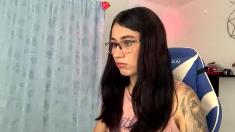 Snapshot of camila_trans19 chatting on 11.03.25 Camila online show from 11.03.25