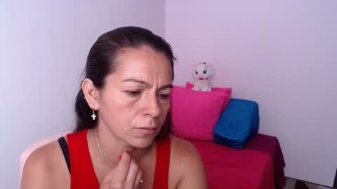 Camila Vargas online show from 04.06.26