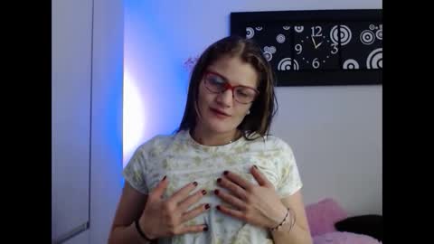 Camila ventura online show from 09.30.25