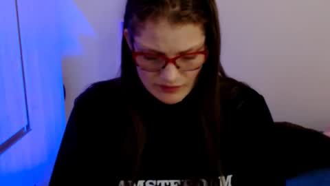 Snapshot of camila_ventura chatting on 02.12.26 Camila ventura online show from 02.12.26