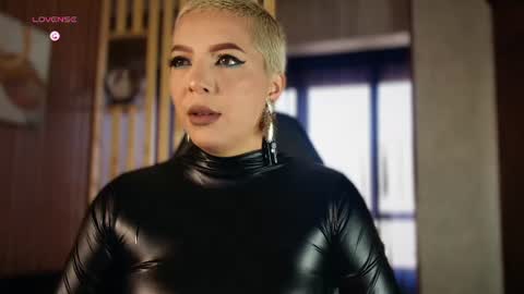    online show from 07.06.26