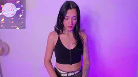 Snapshot of camilacoxx chatting on 07.16.26 online show from 07.16.26