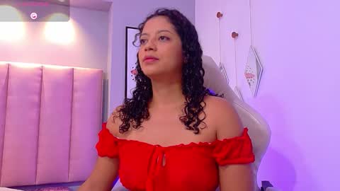 Snapshot of camilalevy chatting on 02.25.26 Camila online show from 02.25.26