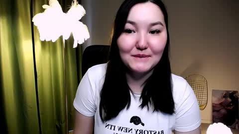 camilamartiez online show from 04.30.26