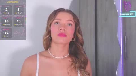 Camila Monroee  online show from 02.03.26