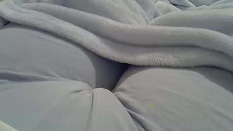 flash 50 tokens BIG CLIT  tits pussy. masturbation big clit 150 tokens fingers inside pussy 1000 tk  pump big clit 300 tk online show from 10.16.25