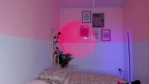 Camila  online show from 10.09.25