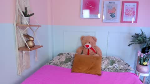 Camila  online show from 04.08.26