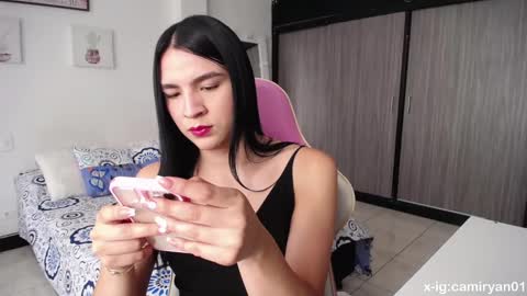 Snapshot of camilaryan chatting on 02.13.25 X IGcamiryan01 online show from 02.13.25