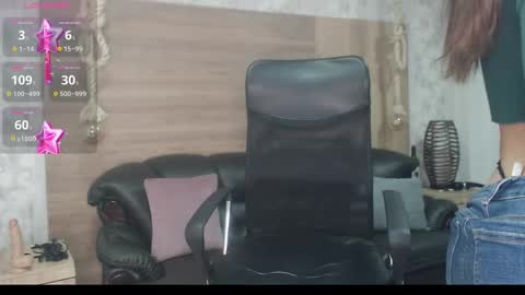 Camille online show from 03.10.25