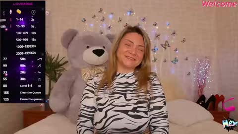 Snapshot of camille_game chatting on 12.07.24 Camille Game online show from 12.07.24