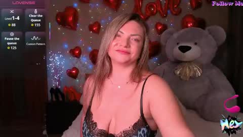Snapshot of camille_game chatting on 05.21.26 Camille Game online show from 05.21.26