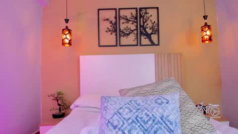 Camille Lynn online show from 12.13.24