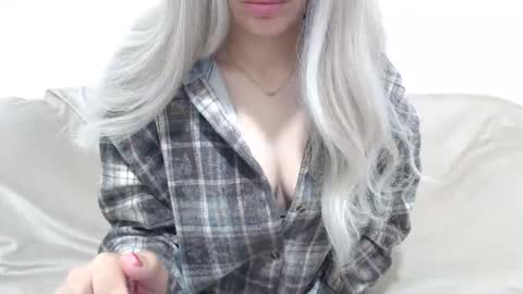 CamilleBunny online show from 04.21.26