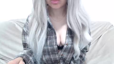 CamilleBunny online show from 05.12.26