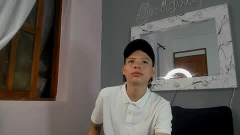 Snapshot of camillo_virgil chatting on 09.21.25 Camillo Virgil online show from 09.21.25