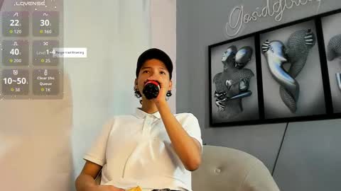 Snapshot of camillo_virgil chatting on 10.19.25 Camillo Virgil online show from 10.19.25