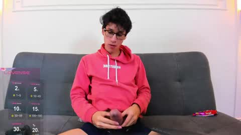 Snapshot of camilo_stark chatting on 04.19.26 Camilo online show from 04.19.26
