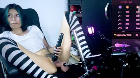 Cami  online show from 01.30.25