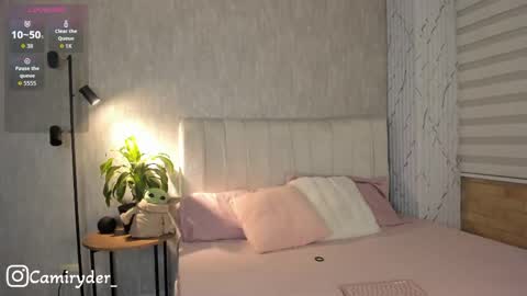 Cami  Independent model online show from 04.22.26