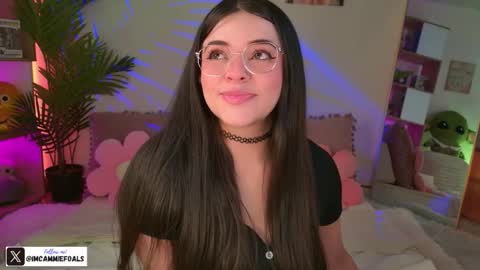 Snapshot of cammiefoalss chatting on 09.14.25 Lets reach 200 thumbs up online show from 09.14.25