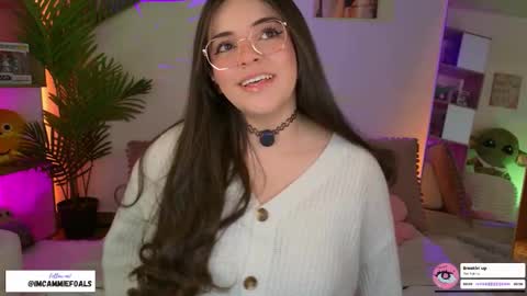 Snapshot of cammiefoalss chatting on 09.24.25 Lets reach 200 thumbs up online show from 09.24.25