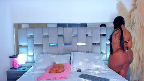 Camila online show from 04.09.26