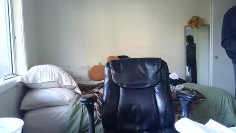 Devon online show from 01.27.25