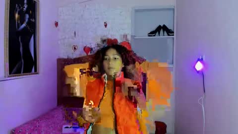 Snapshot of candela_ruiz chatting on 09.18.25 candela_ruiz online show from 09.18.25