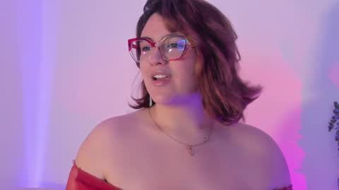 Snapshot of candelariia_ chatting on 03.07.25 candelariia_ online show from 03.07.25