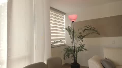 Snapshot of candelariia_ chatting on 09.16.25 candelariia_ online show from 09.16.25