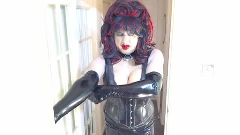 candi smokes online show from 04.21.26