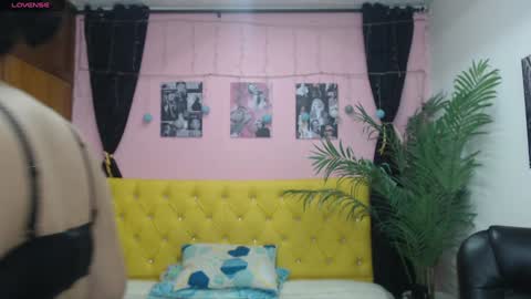 Candy  online show from 12.17.24