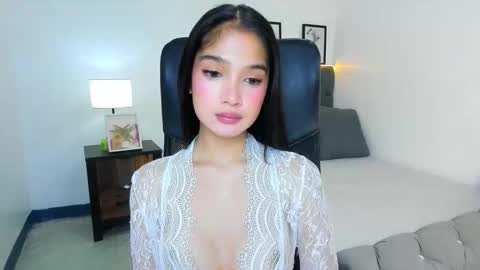 candiceferragamo online show from 01.07.26